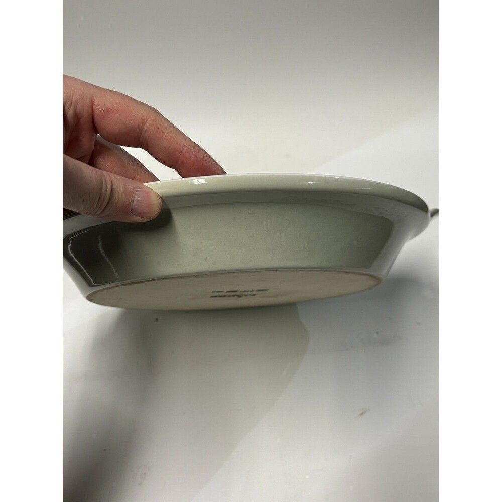 Lodge 9.5" White Ceramic Round Baking Dish Casserole Pie Baker Oven Safe - Picture 4 of 6